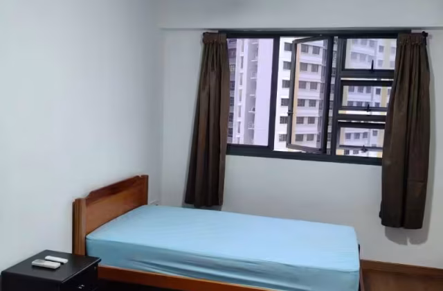 Room Rent • Bukit Panjang • 464B Clementi Avenue 1 • S$1500 • 3-Room (2 BR) • Master Room