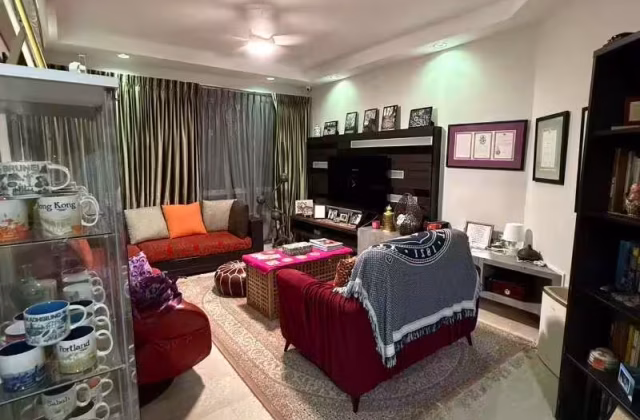 House Sale • Sembawang •  Northoaks • S$1300000 • 4-Room (3 BR) • 1290ft² / 119m²
