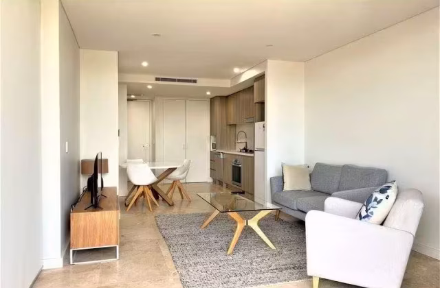 Room Rent • Newton •  Newton Lodge • S$1000 • Apartment • Master Room