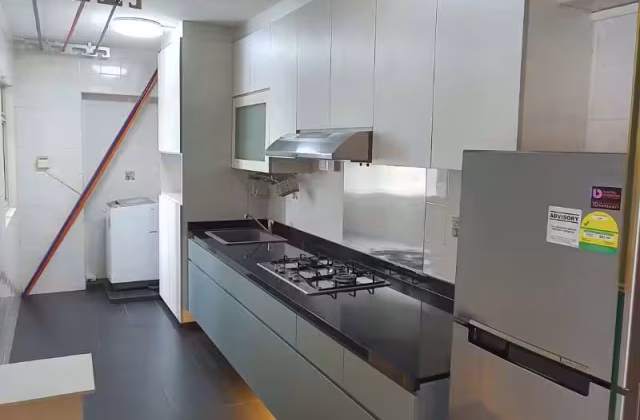House Rent • Clementi • 21 Jalan Membina • S$4200 • 3-Room (2 BR) • 1184ft² / 109m²