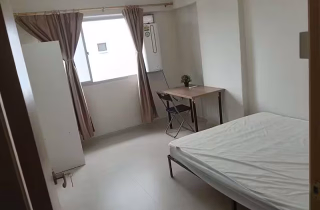 Room Rent • Lim Chu Kang • 433 Jurong West Street 42 • S$550 • 4-Room (3 BR) • Common Room
