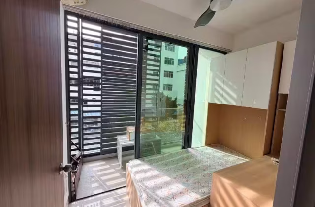 Room Rent • Outram •  Centra Suites • S$1100 • Apartment • Common Room