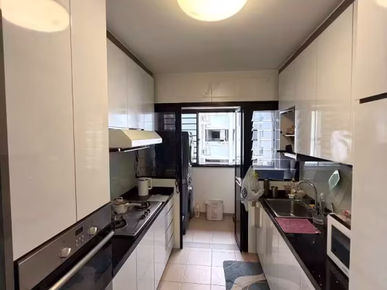Room Rent • Bukit Merah • 546B Segar Road • S$1600 • 3-Room (2 BR) • Master Room Photo