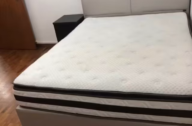 Room Rent • Outram •  Tanjong Katong Road • S$1650 • 4-Room (3 BR) • Master Room