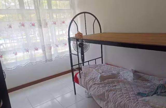 Room Rent • Rochor • 449 Yishun Ring Road • S$550 • 4-Room (3 BR) • Common Room
