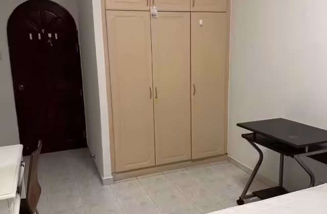 Room Rent • Downtown Core • 213 Bishan Street 23 • S$1100 • 5-Room (4 BR) • Common Room