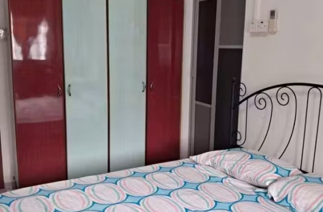 Room Rent • Jurong West • 668A Jurong West Street 64 • S$1500 • 4-Room (3 BR) • Master Room