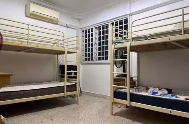Room Rent • Western Water Catchment • 803 Tampines Avenue 4 • S$580 • 3-Room (2 BR) • Room Sharing