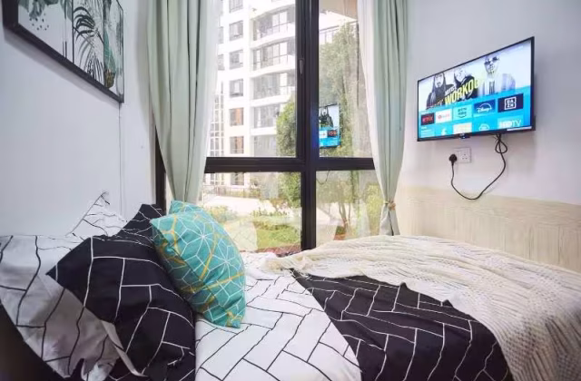 Room Rent • Western Water Catchment •  Eastpoint Green • S$1500 • Apartment • Common Room