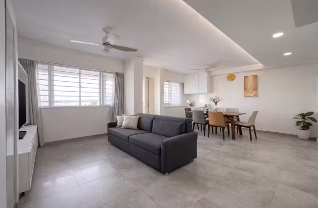 House Sale • Sembawang • 896B Woodlands Drive 50 • S$570000 • 3-Room (2 BR) • 1076ft² / 99m²