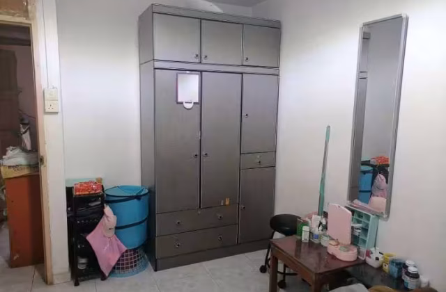 Room Rent • Marine Parade • 57 Lorong 5 Toa Payoh • S$950 • 4-Room (3 BR) • Common Room