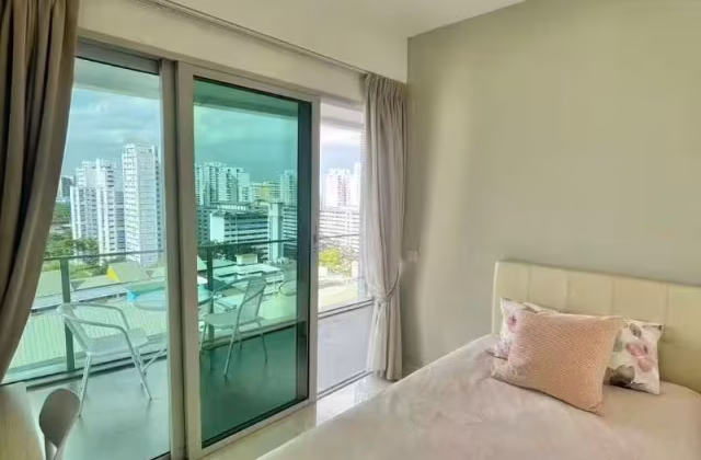 Room Rent • Kallang •  Eight Riversuites • S$1600 • Condo • Common Room