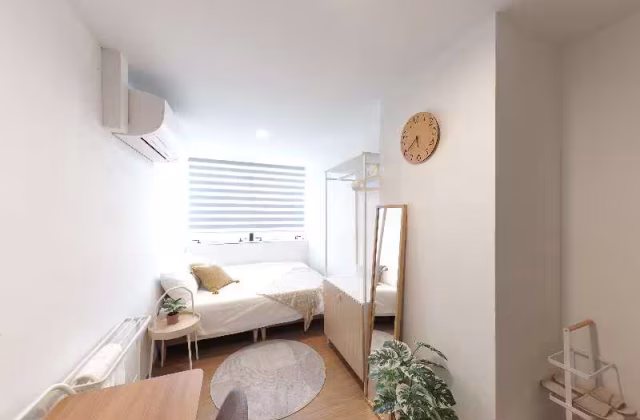 House Rent • Outram • ALJUNIED ROAD (389801) • S$1550 • Serviced Apartment • 140ft² / 13m²
