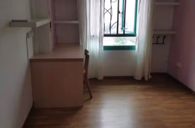 Room Rent • Hougang • 354C Admiralty Drive • S$950 • 5-Room (4 BR) • Common Room
