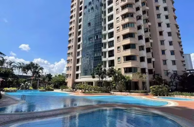 Room Rent • Geylang •  Simsville • S$1450 • Condo • Common Room