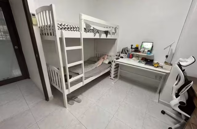 Room Rent • Sembawang • 605 Woodlands Drive 42 • S$700 • 3-Room (2 BR) • Common Room