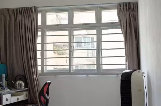 Room Rent • Pasir Ris • 525B Pasir Ris Street 51 • S$1100 • 4-Room (3 BR) • Common Room