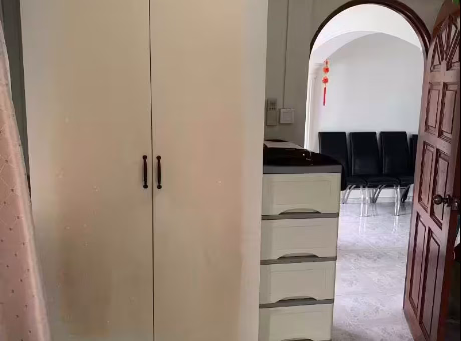 Room Rent • Ang Mo Kio • 109 Pasir Ris Street 11 • S$700 • Executive HDB • Common Room Photo