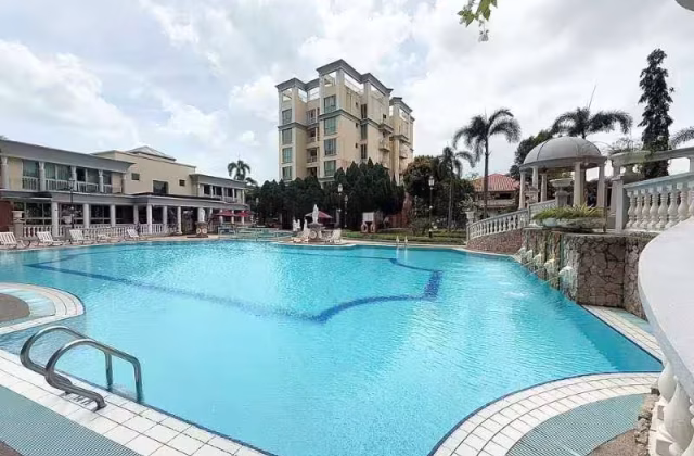 Room Rent • Bedok •  Astoria Park • S$1300 • Condo • Common Room