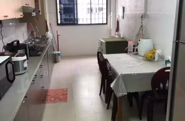 Room Rent • Paya Lebar • 43 Teban Gardens Road • S$1500 • 3-Room (2 BR) • Master Room
