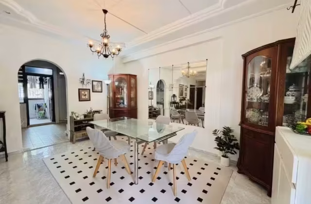 House Sale • Woodlands • 733 Woodlands Circle • S$550000 • 3-Room (2 BR) • 1108ft² / 102m²