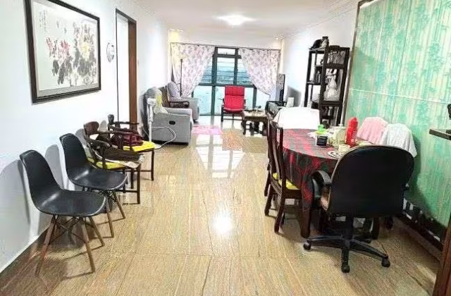 House Rent • Choa Chu Kang • 461 Choa Chu Kang Avenue 4 • S$3300 • 3-Room (2 BR) • 
