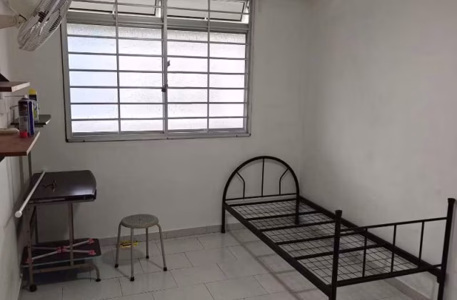 Room Rent • Yishun • 774 Yishun Avenue 3 • S$650 • 3-Room (2 BR) • Common Room