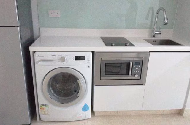 House Sale • Kallang •  Eight Riversuites • S$880000 • Condo • 441ft² / 40m²