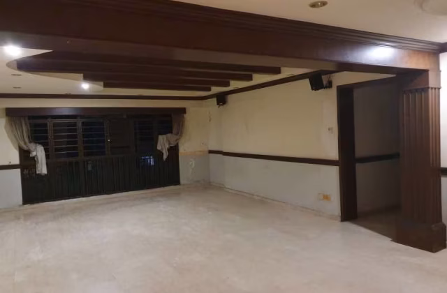 Room Rent • Woodlands • 681B Woodlands Drive 62 • S$950 • Executive HDB • Common Room