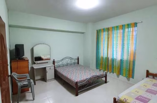 Room Rent • Changi Bay •  People's Park Centre • S$1250 • Apartment • Common Room