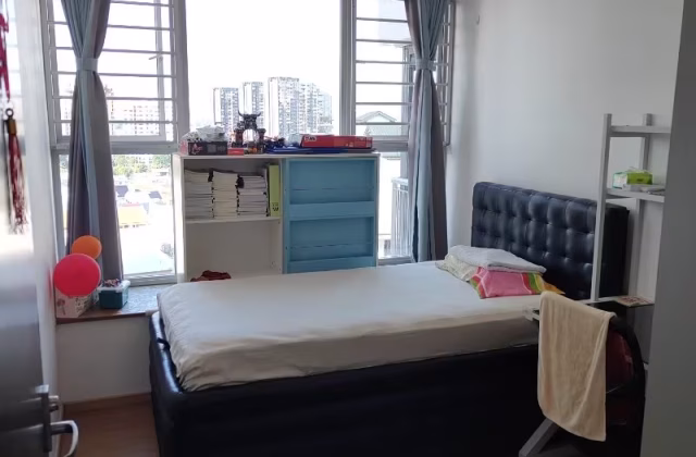 Room Rent • Bishan • 275A Bishan Street 24 • S$1200 • 5-Room (4 BR) • Common Room