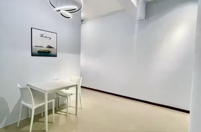 Room Rent • Geylang •  Lorong 8 Geylang • S$900 • Apartment • Common Room