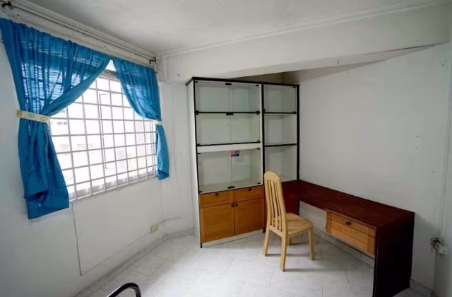 Room Rent • Jurong West • 943 Jurong West Street 91 • S$1100 • 4-Room (3 BR) • Master Room
