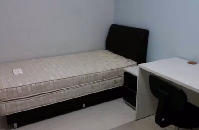 Room Rent • Yishun • 296 Yishun Street 20 • S$680 • 3-Room (2 BR) • Common Room
