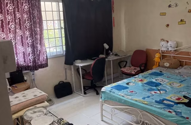 Room Rent • Bishan • 212 Bishan Street 23 • S$1400 • Executive HDB • Master Room