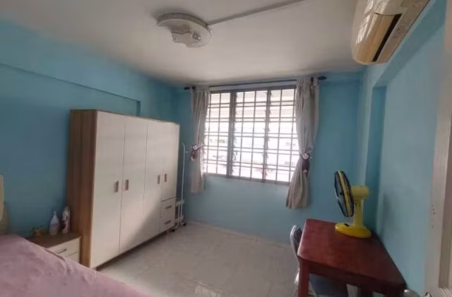 Room Rent • Yishun • 173 Yishun Avenue 7 • S$750 • 3-Room (2 BR) • Common Room