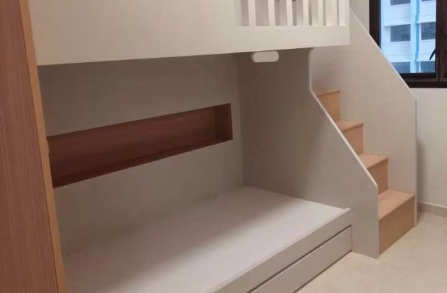 Room Rent • Geylang • 97A Circuit Road • S$1300 • 4-Room (3 BR) • Common Room