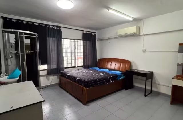 Room Rent • Outram •  People's Park Complex • S$1400 • Apartment • Common Room