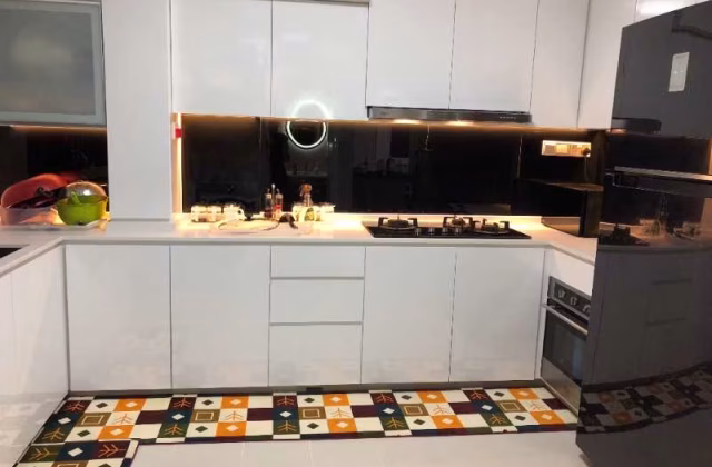 Room Rent • Tampines •  Tampines Street 71 • S$950 • 5-Room (4 BR) • Common Room