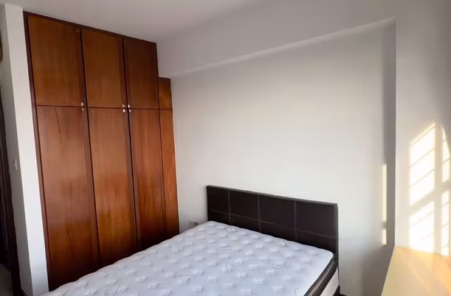 Room Rent • Jurong East •  Westmere • S$1000 • 5-Room (4 BR) • Common Room