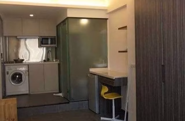 Room Rent • Jurong East • 116 Jurong East Street 13 • S$800 • 3-Room (2 BR) • Master Room