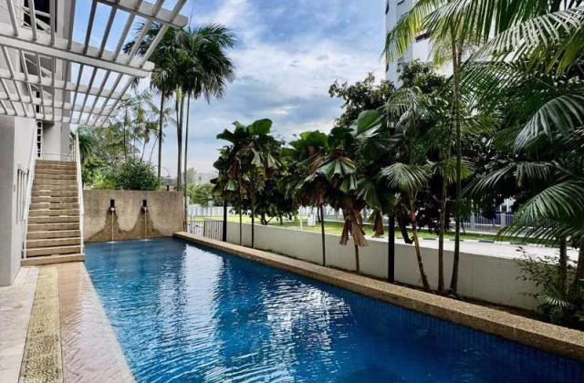 Room Rent • Geylang •  Nicole Green • S$750 • Apartment • Maid Room