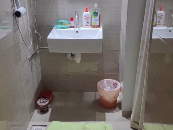 Room Rent • Geylang •  City Plaza • S$1650 • Apartment • Master Room Photo