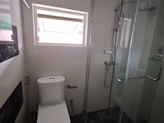 Room Rent • Geylang • JALAN CHENGKEK (369250) • S$1600 • Terraced House • Master Room Photo