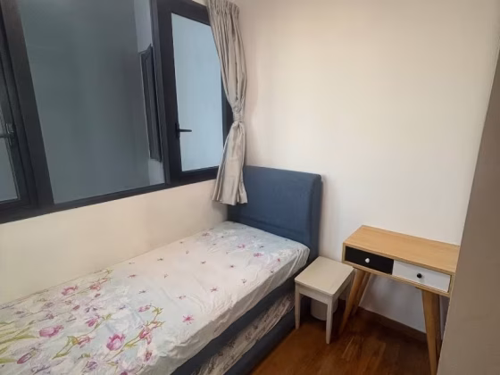 Room Rent • Clementi •  The Trilinq • S$1400 • Apartment • Common Room Photo