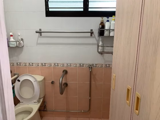 Room Rent • Bishan • 115 Bishan Street 12 • S$1050 • 4-Room (3 BR) • Common Room Photo