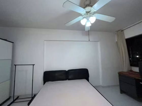 Room Rent • Bukit Merah • 17 Cantonment Close • S$1300 • 5-Room (4 BR) • Common Room Photo
