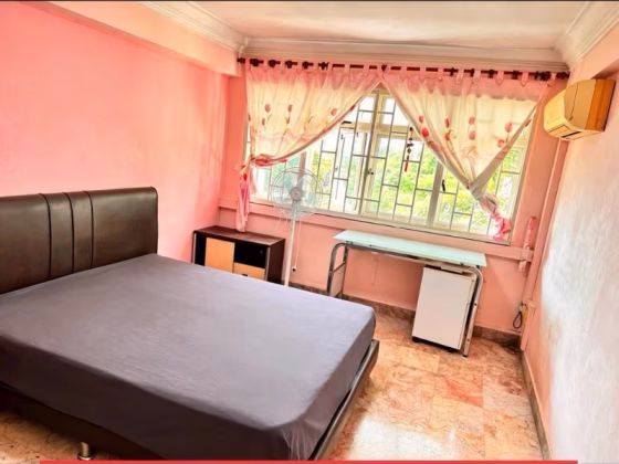 Room Rent • Jurong West • 202 Boon Lay Drive • S$1100 • 5-Room (4 BR) • Common Room Photo