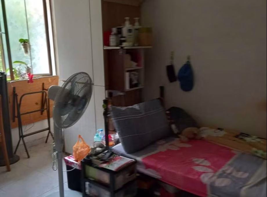 Room Rent • Bedok • 1 Bedok South Avenue 1 • S$300 • 3-Room (2 BR) • Room Sharing Photo