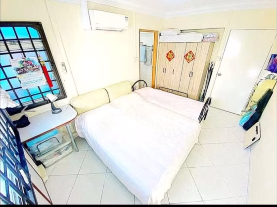 House Sale • Jurong West • 668A Jurong West Street 64 • S$580000 • 3-Room (2 BR) • 915ft² / 85m² Photo